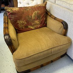 Tropical Chair With Ottoman 