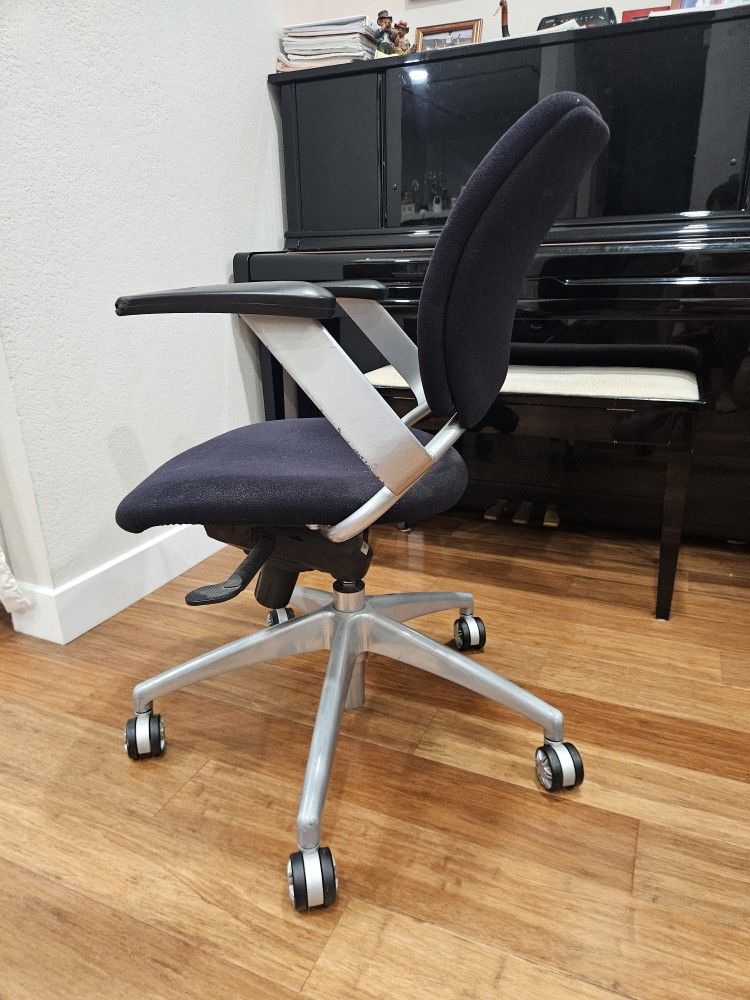 Safco 3477BL Mesh Office Chairs/ Stools – Comfortable & Adjustable