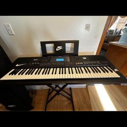 Yamaha Piano PSR EW410