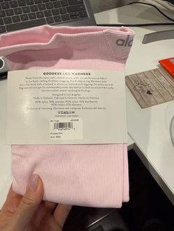 Alo Yoga Goddess Leg Warmers Powder Pink XS/S