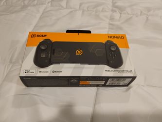 Mobile gaming controller