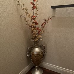 Pretty Vase With Fake Flowers 