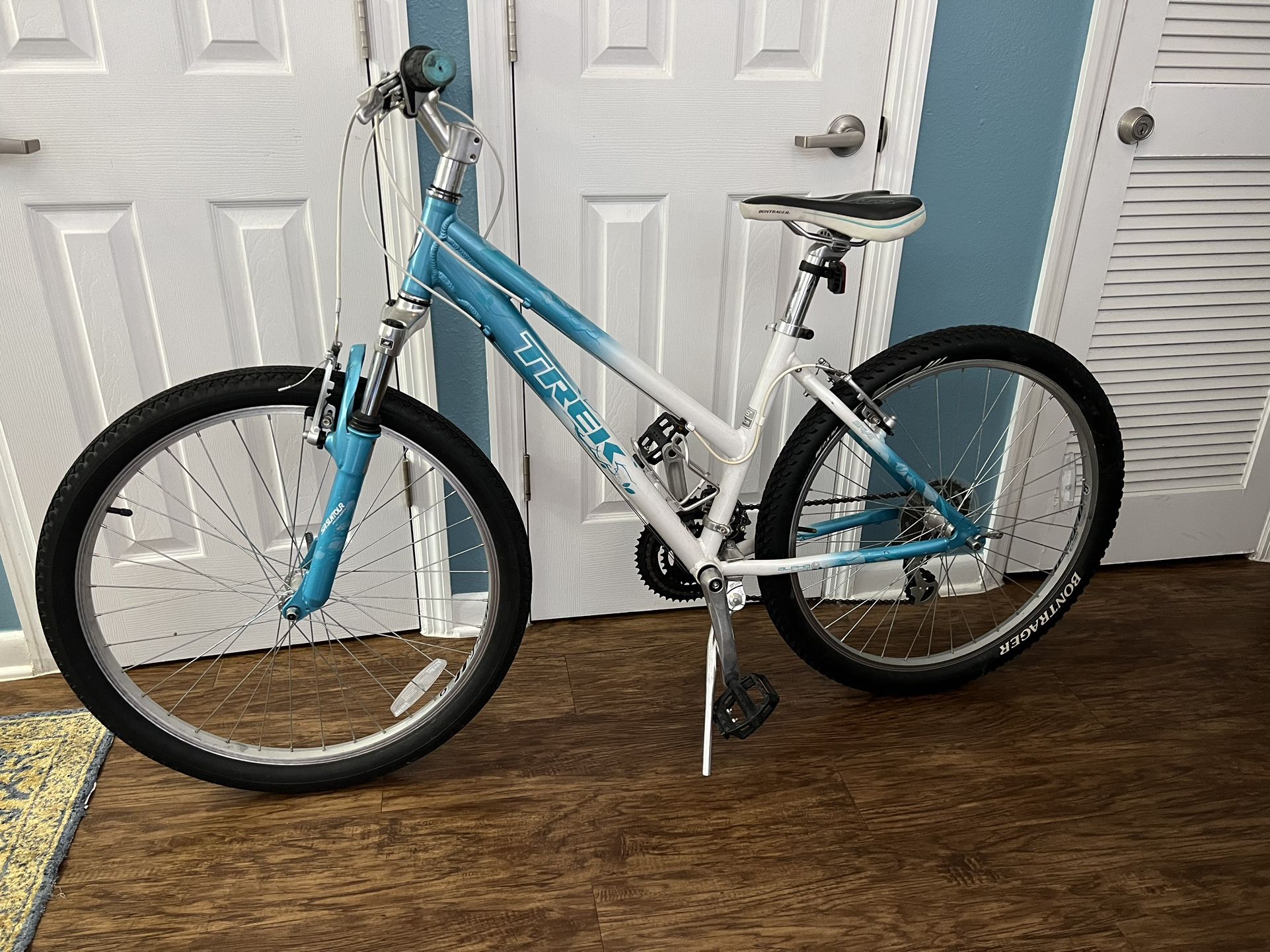 trek bicycles st petersburg Used Precaliber 20 Trek Sr Suntour M 2025