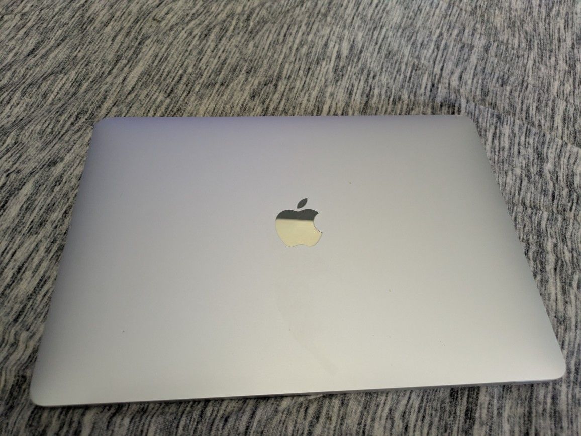 MacBook Air Model A1932