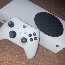 White Xbox Series S