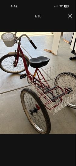Adult Tricycle Rides Smooth Comfortable Seat