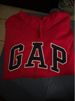 Red Gap Zip Up