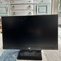 HP Color Display Monitor – Barely Used – 20”