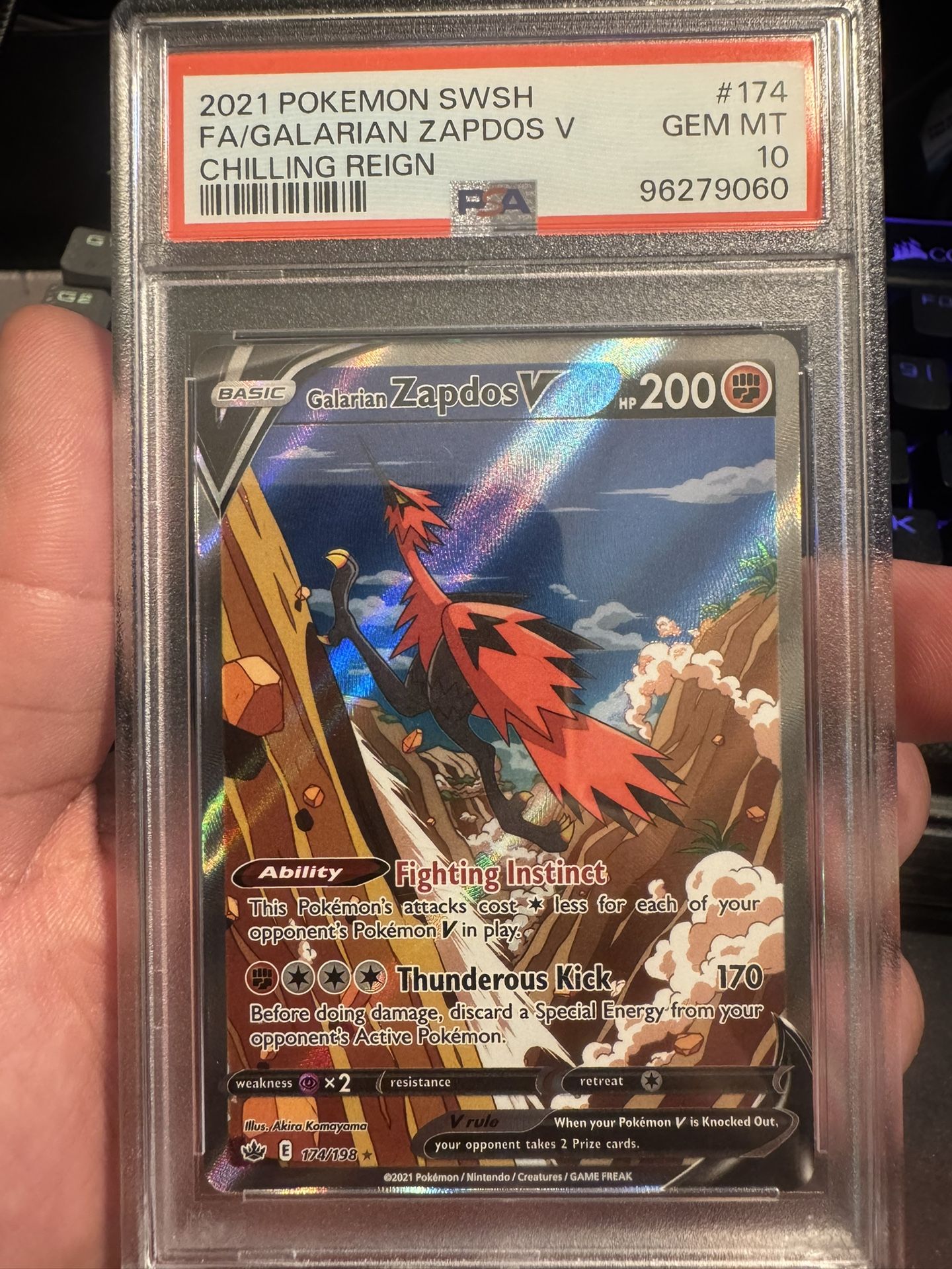 Pokemon Galarian Zapdos V Psa10