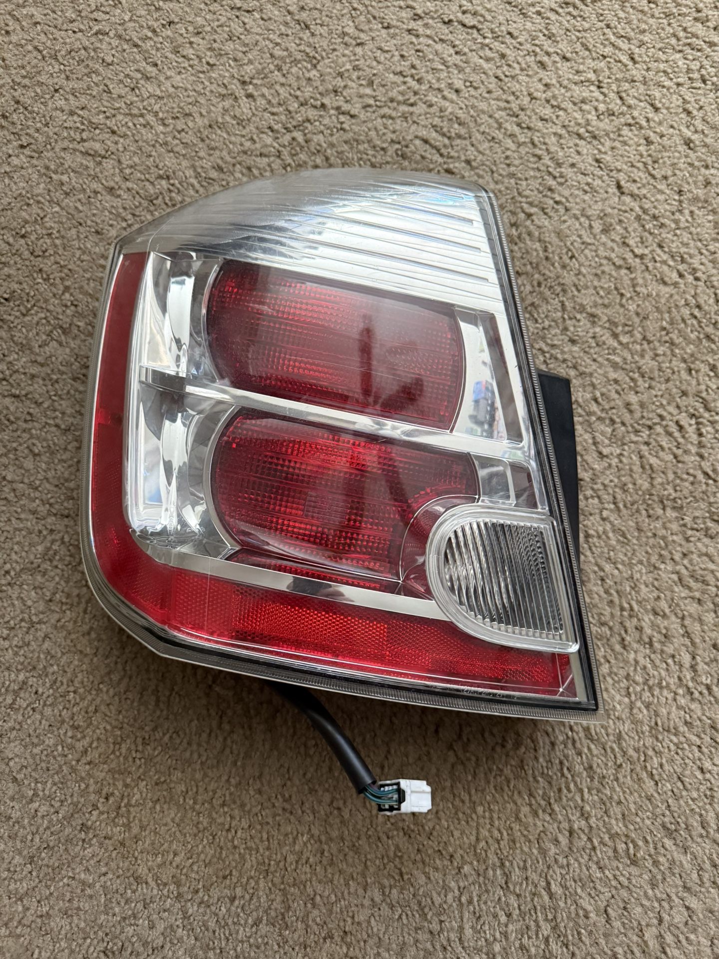 Nissan Sentra Tail Light 2007-2012
