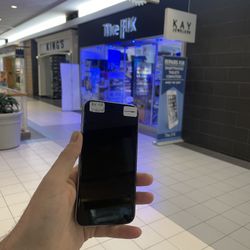 ***Iphon…11…(64)…Gb…Facktory Unlock***