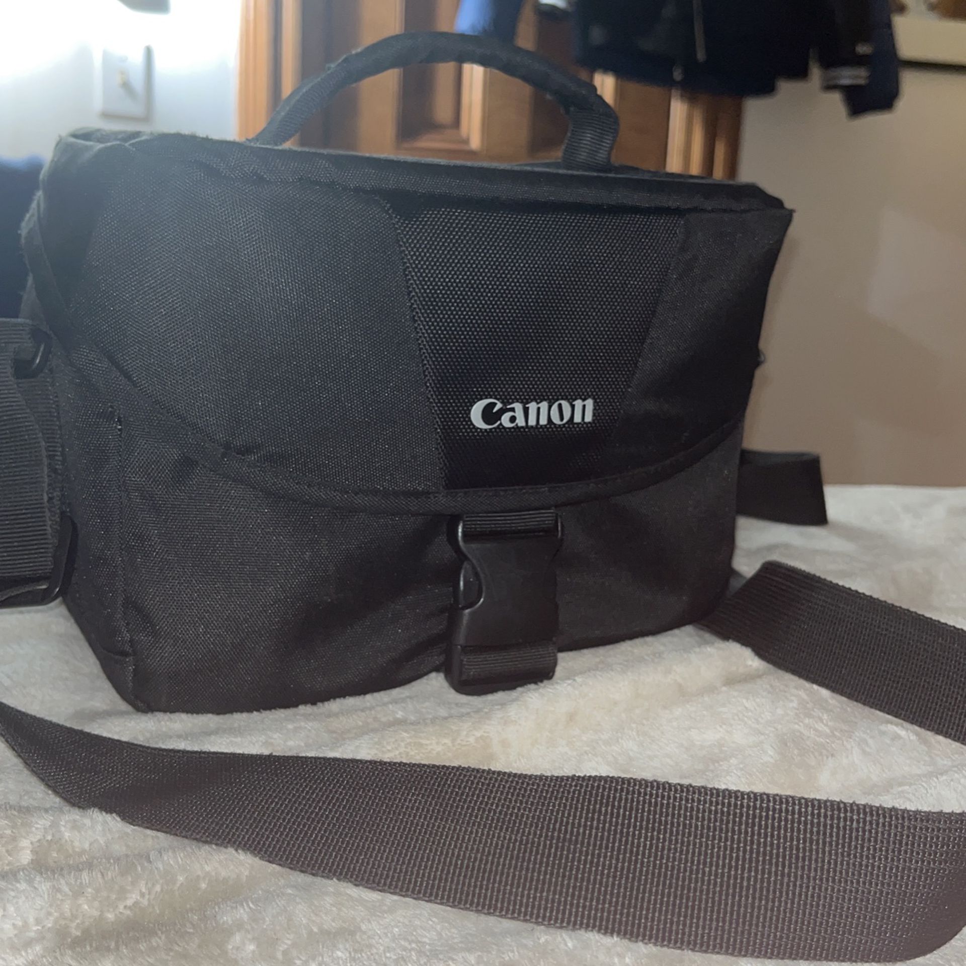 Camera Bag (canon)