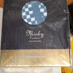 Brand New Minky Couture Designer Robe