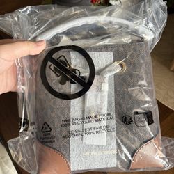 Michael Kors Mini Bucket Bag and Wallet