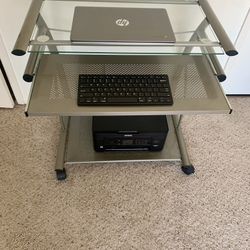 Rolling Desk With Pullout Shelf 