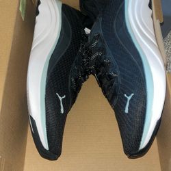 Women puma size 8