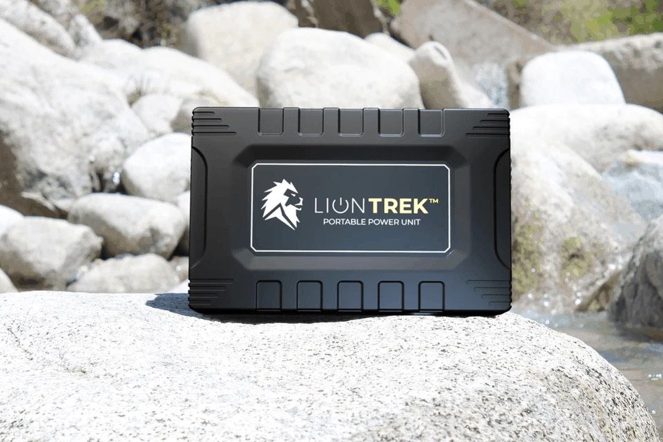 Lion Trek Portable Solar Generator (150W, 99.9Wh, LifePO4)