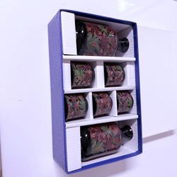 Vtg Japanese Tea Or Saki 5 Cups 2 Bottles