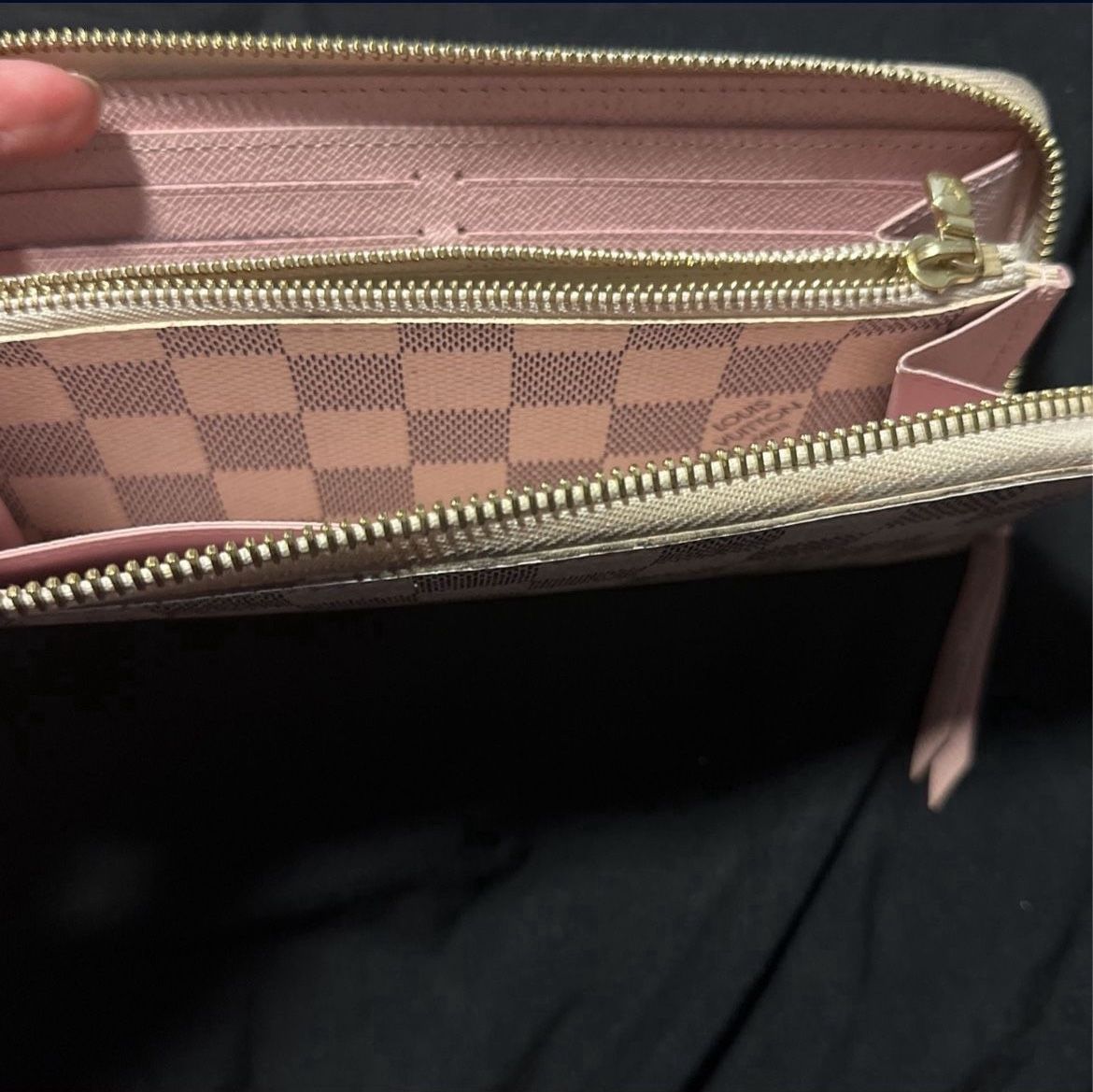 White & Pink LV Wallet