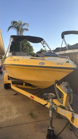 2007 Crownline 202 mercruiser 5.0 alpha one