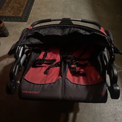 TWO SEATER STROLLER / JOGGER 