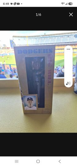 Fathers Day Gift. Will Smith 2026 World Series Bobblehead  ( SEE PICS) LOCATED IN GLENDORA.  ALL BOBBLEHEADS FOR SALE FROM 2001-2026 ASK FOR PRICES