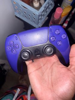 PS5 DualSense Wireless Controller Purple