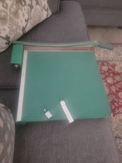 Guillotine paper