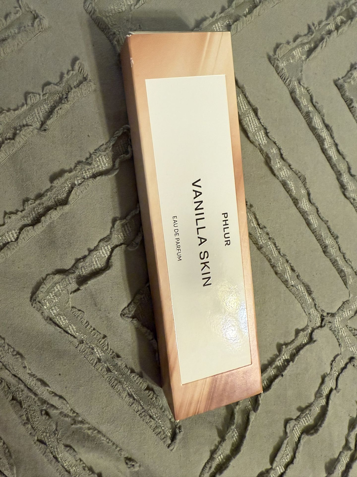 Phlur Vanilla Skin Perfume