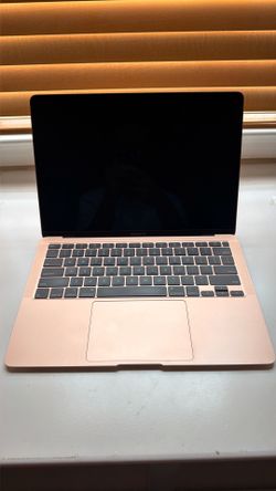 MacBook Air 13-inch 2020 Intel i3 8GB RAM + Charger