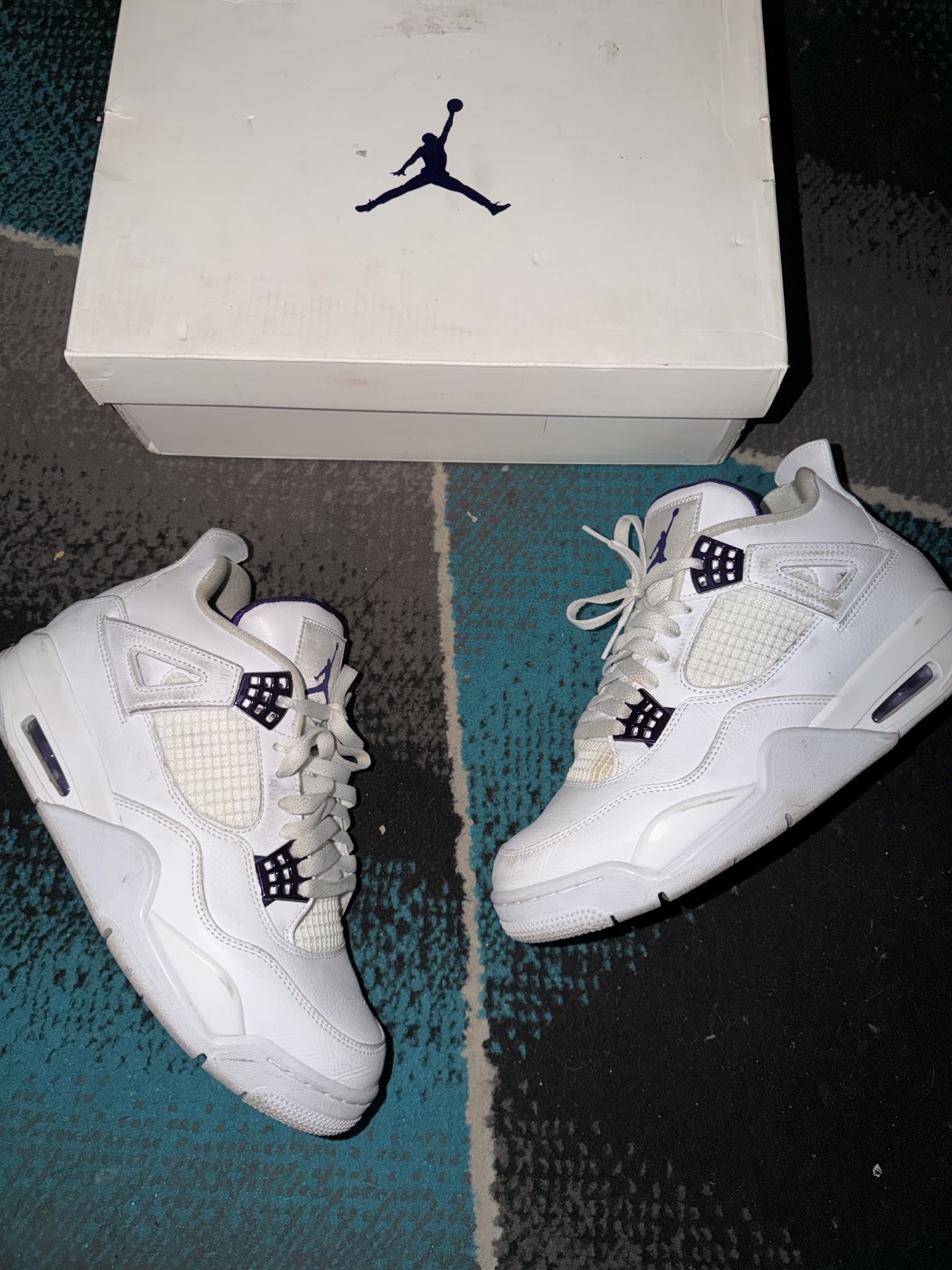 Jordan 4 (Read description)