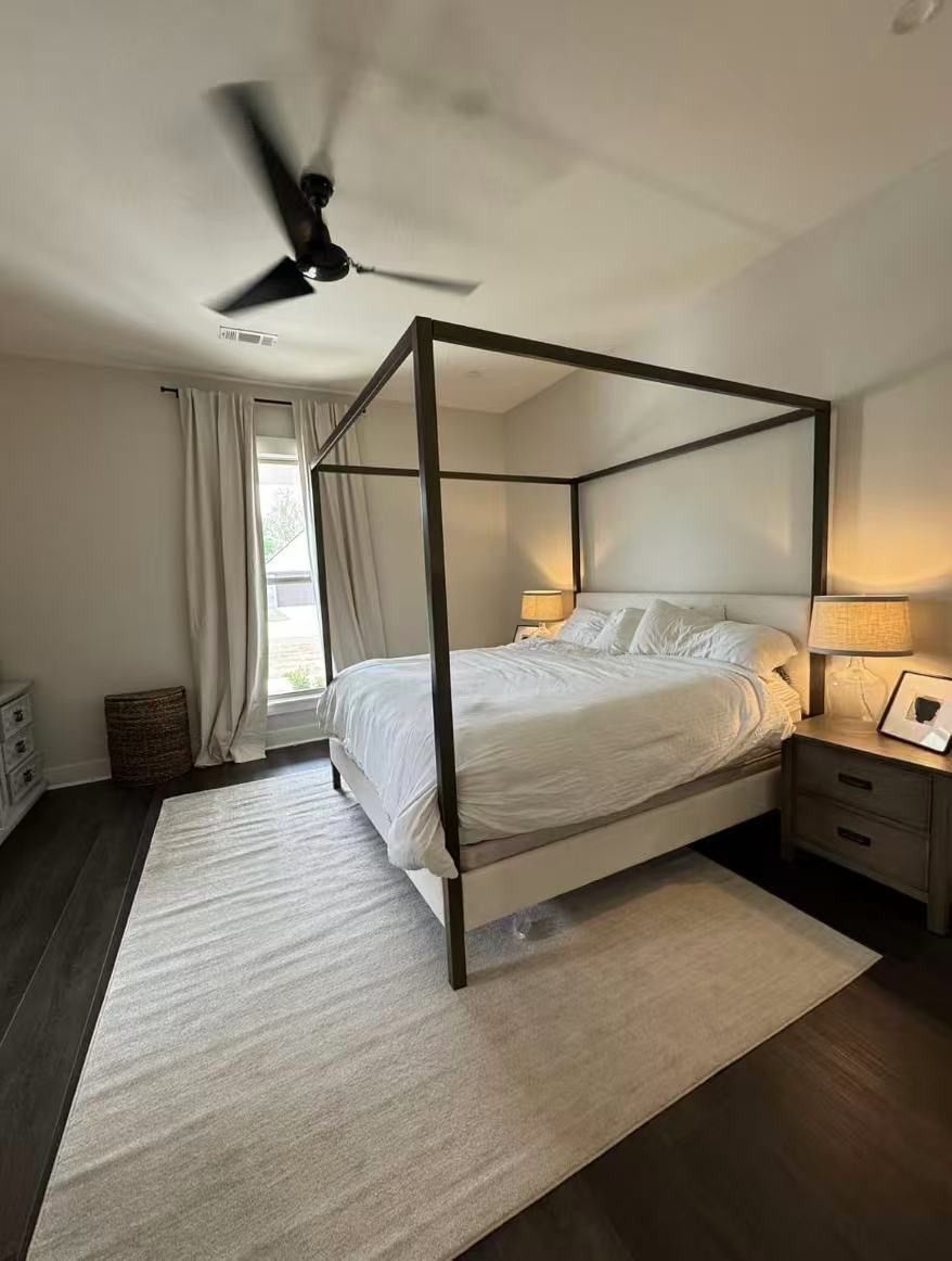 Full Size Canopy Bed Frame With Four -post Metal Frame