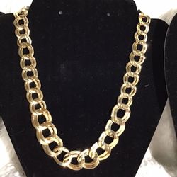 VINTAGE F.O INC GOLD LINK CHAIN NECKLACE 18”