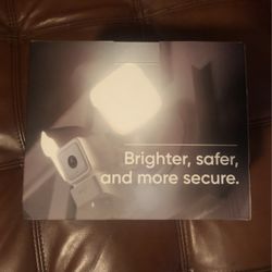 Wyze Cam Floodlight with 2600 Lumen LEDs, Wired 1080p HD IP65 Outdoor Smart Security Camera, Color Night Vision, 270-Degree Customizable Motion Detect