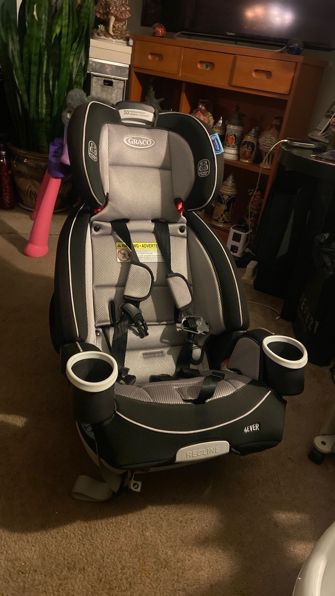 Graco Car. Seat 4 Ever Adjustable Height Price 99$.  Pick Up.  E.  72. and Grand View. E.  Tacoma 