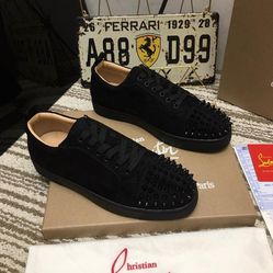 Christian Louboutin Red Bottoms New In Box for Sale in San Diego, CA -  OfferUp