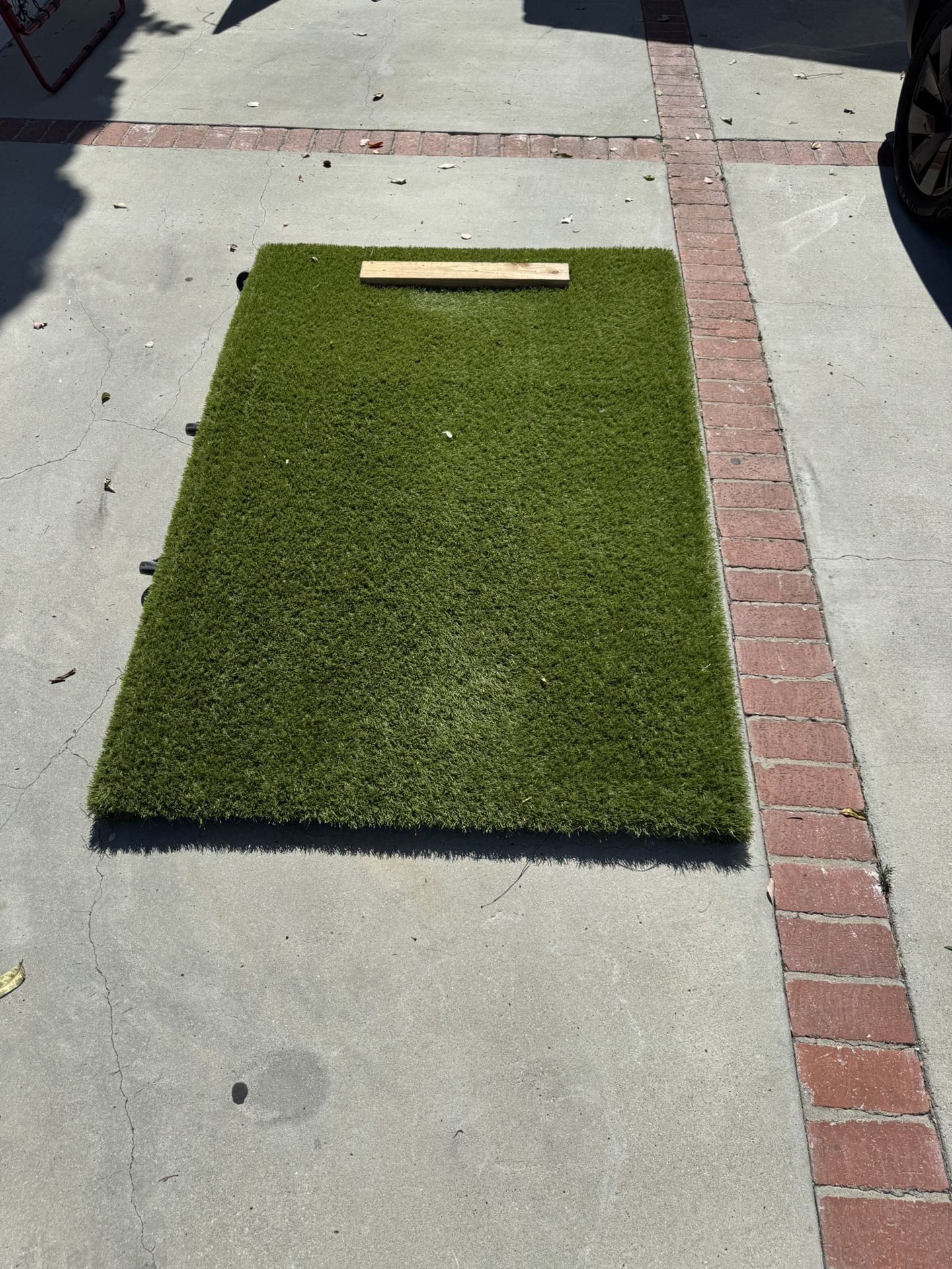 Portable Baseball Pitching Mound – 4’ x 6’