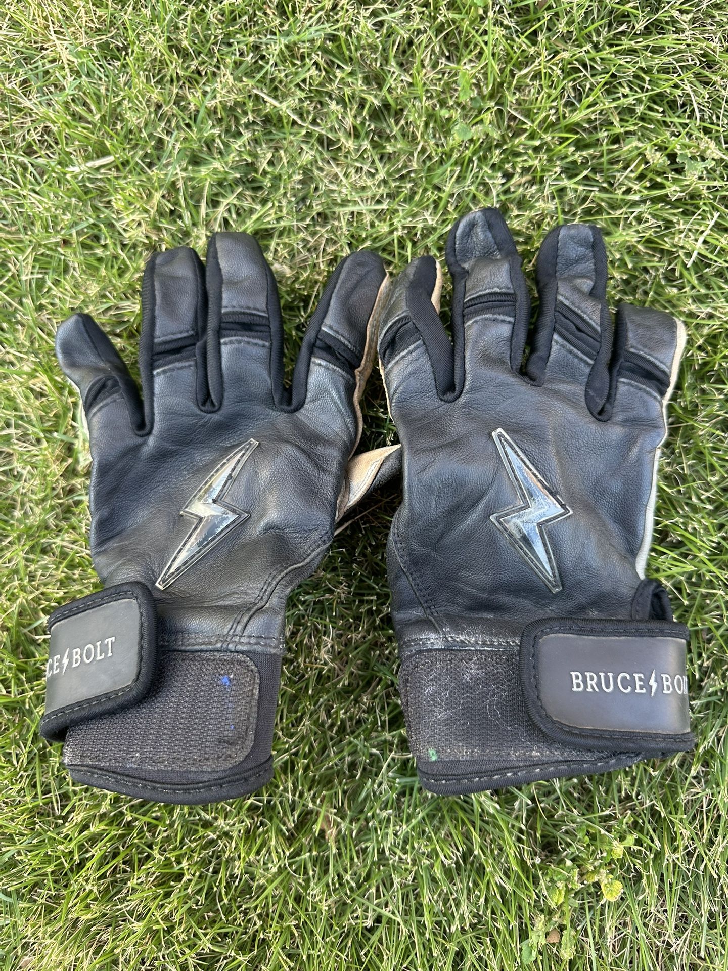 Bruce Bolt Batting Gloves YXL