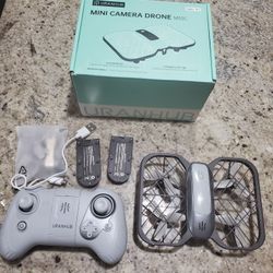 URANHUB Mini Camera Drone M10C (HD 720P)