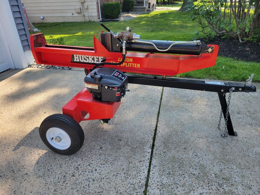 HUSKEE LOG SPLITTER 22 TON