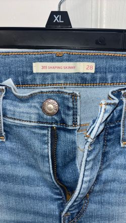 Levi Women’s Jeggings Size 28