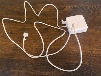 Apple 45W MagSafe 2 Power Adapter for MacBook Air