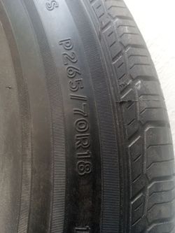 Tire 265/70/18.