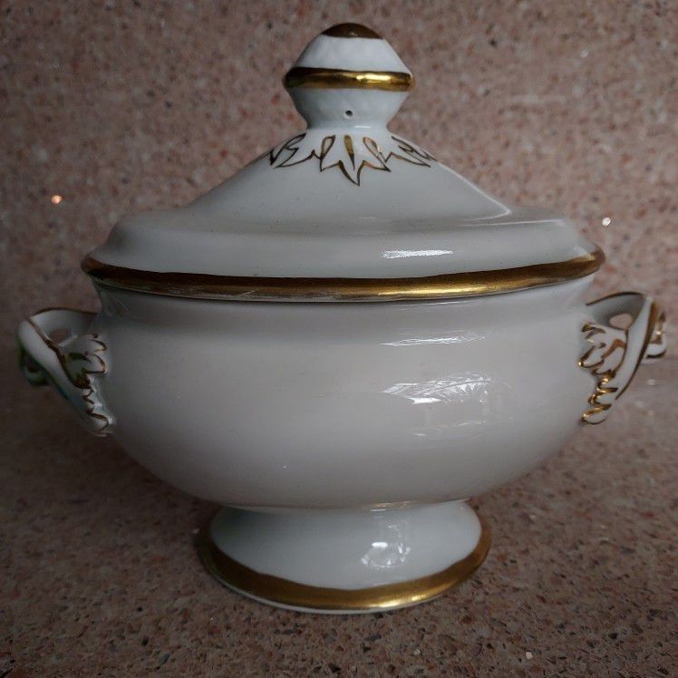 Beautiful Gold Accented White Porcelain Bowl With Gold Accented Lid And Handles