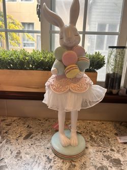 Easter Decor 