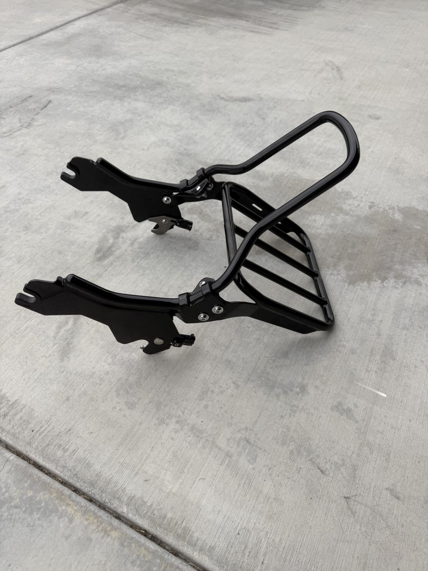Harley Davidson Hold Fast Sissy Bar With Rack