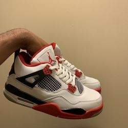 Jordan 4s For Sale Slightly Used Size 10 200$