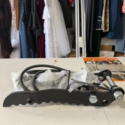 Hydraulic Thumb Clip For Mini Excavators Easy to Pick Up Irregular Objects