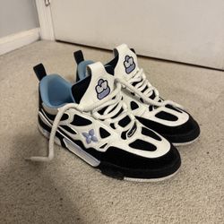 LV Sneakers (men’s) 