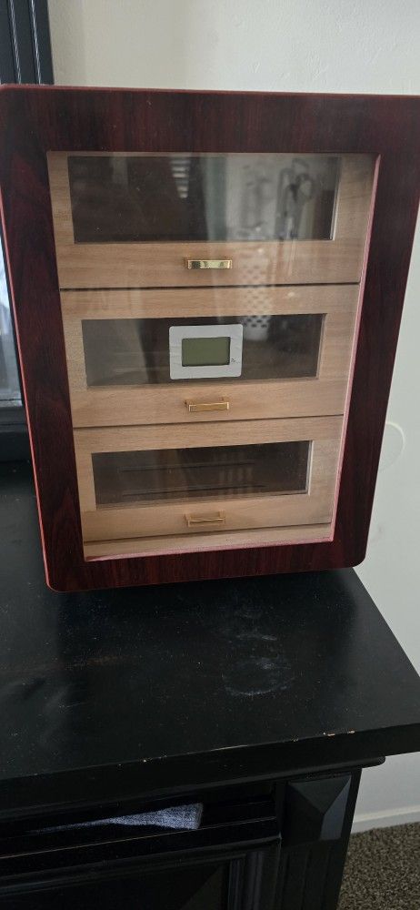 Cigar Humidor